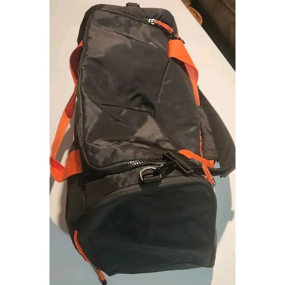 Nike Black And Orange Oregon State Duffel Bag With Beaver Great Condition